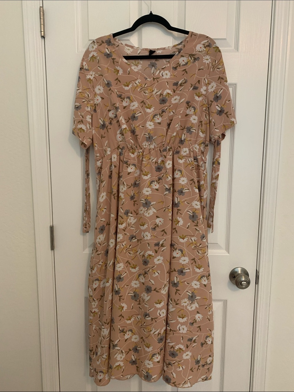 Floral Maxi Dress in Blush Pink